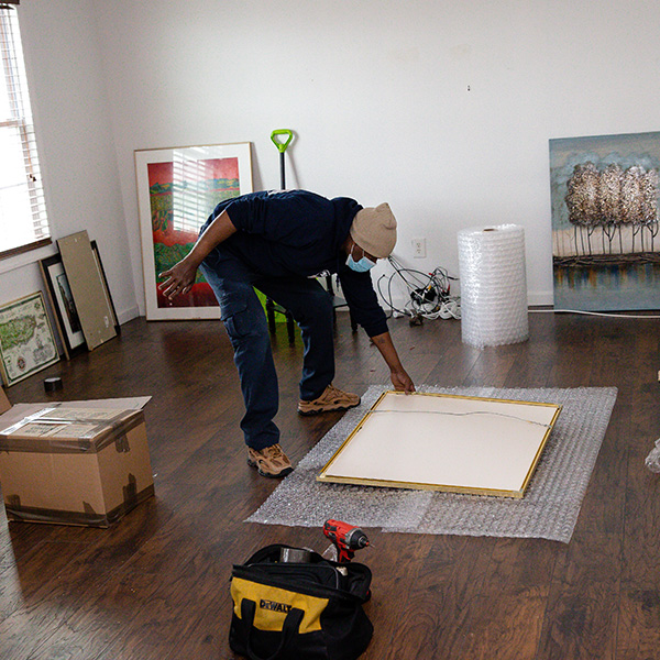 نقل الأعمال الفنية